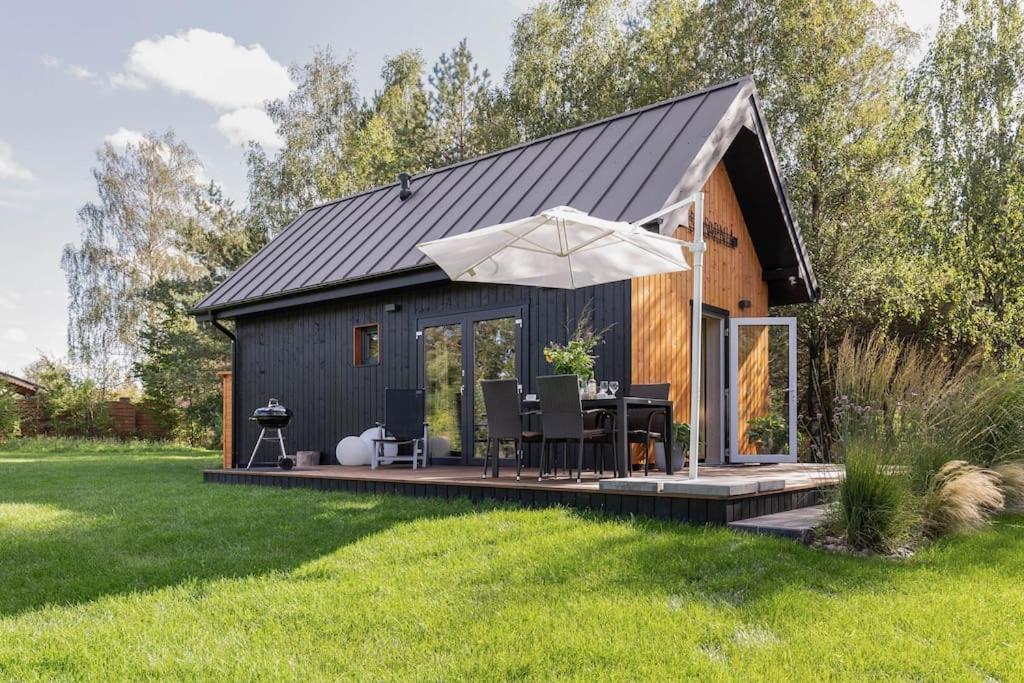 Holiday home Slusarnia-domek Z Sauna Nad Jeziorem, Kaszuby Zuromino