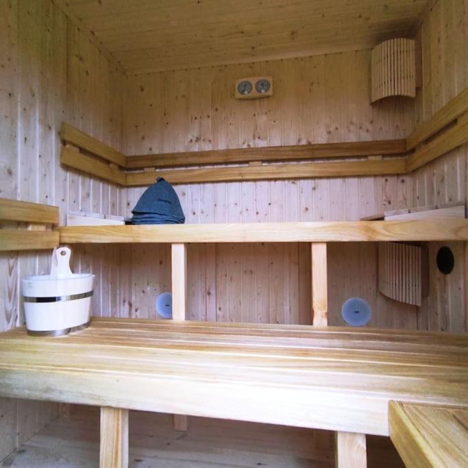 Holiday home Slusarnia-domek Z Sauna Nad Jeziorem, Kaszuby *